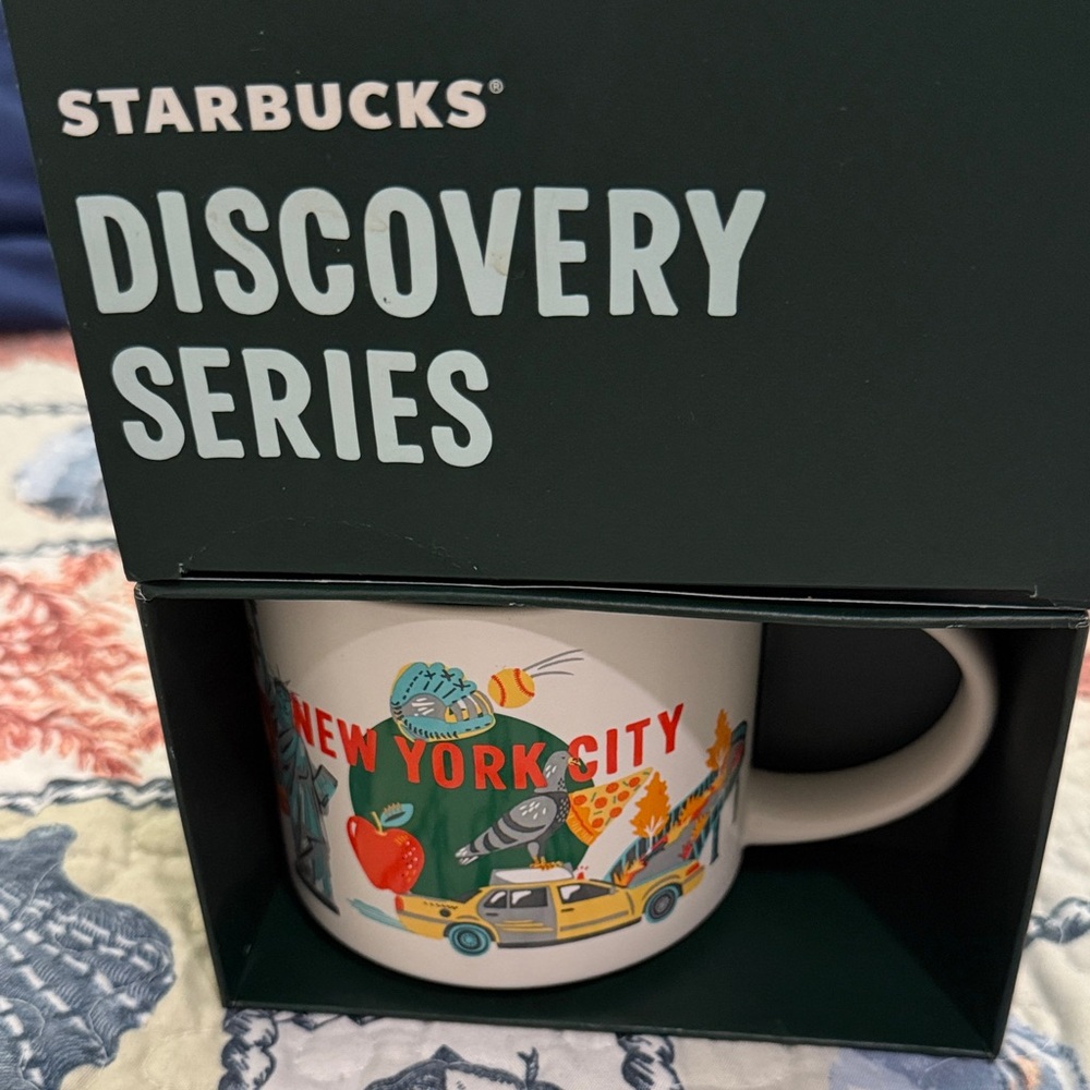 Starbucks Discovery Series Coffee/ Tea Mug.
Collectors item 
“New York City”